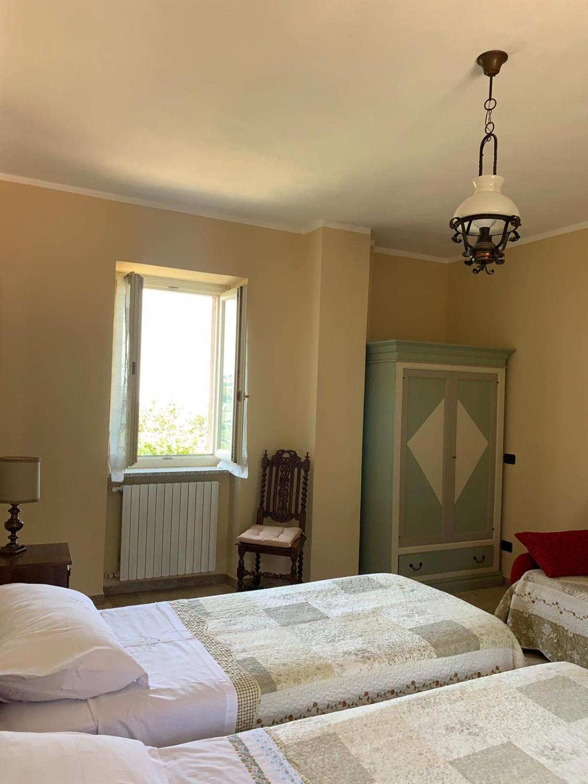 Agriturismo Cascina Anri Mango Eksteriør billede